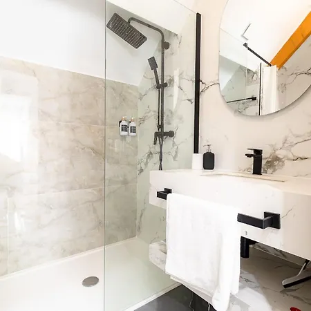 Coup De Coeur Des Voyageurs - Propre, Confort Et Entrer Autonome - Bonn'appartts-sur-seine Apartment